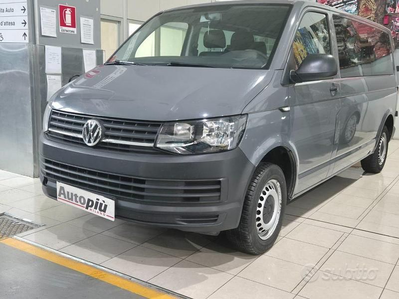 Grigio Usata 2018 VW Transporter Furgone | 16.900 € (Cara) - Immagine 1/4