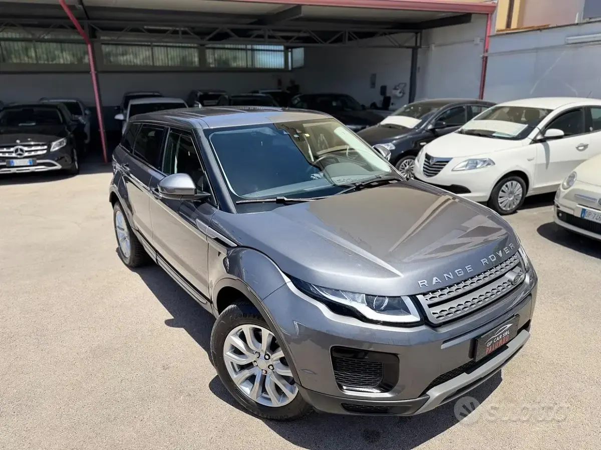 Usata Land Rover Range Rover evoque HSE Dynamic 150 CV (110 kW) 2018 Grigio Station wagon
