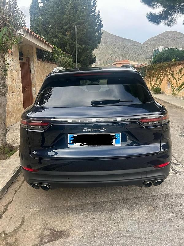 Usata Porsche Cayenne Turbo 2018 Blu SUV