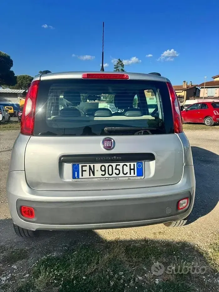 Usata Fiat Panda 69 CV (50 kW) 2018 Grigio Utilitaria