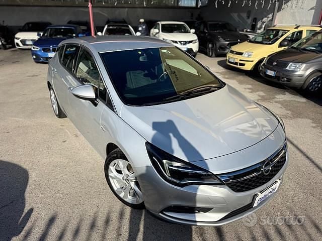 Usata Opel Astra Innovation 136 CV (100 kW) 2019 Grigio Berlina
