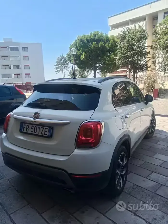 Usata Fiat 500X Cross 120 CV (88 kW) 2016 Bianco SUV