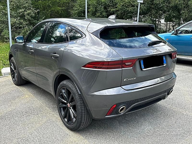 Usata Jaguar E-Pace R-Dynamic 200 CV (147 kW) 2018 Grigio SUV