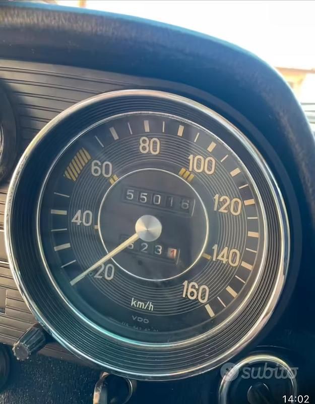 Usado Mercedes 240 1970 Gris Berlina
