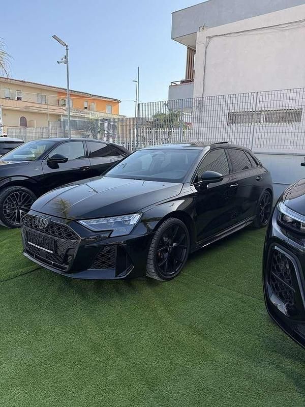 Nuova Audi RS3 Sportback Ambiente 400 CV (294 kW) 2025 Nero Utilitaria