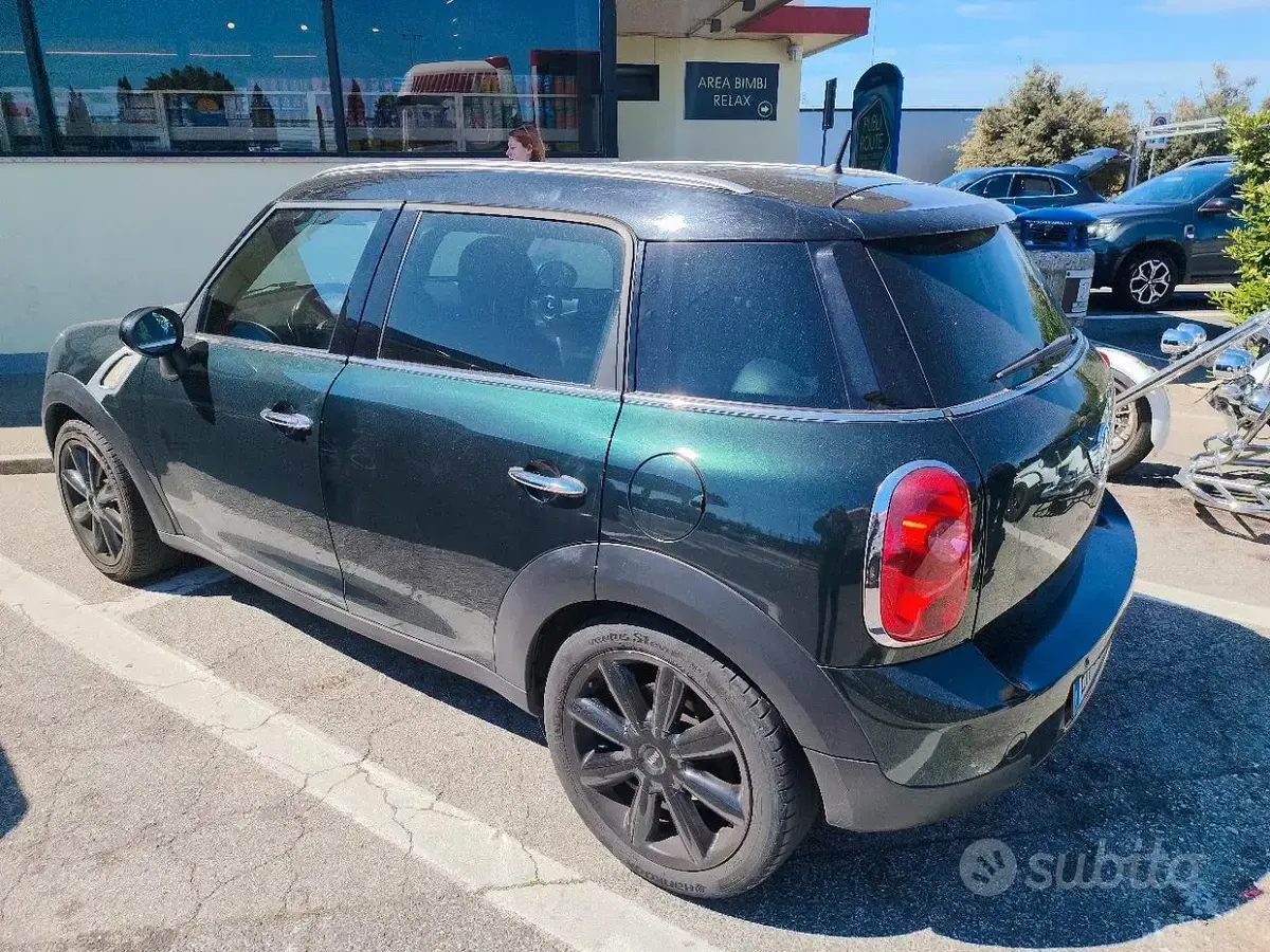 Usata Mini Countryman 136 CV (100 kW) 2012 Verde SUV