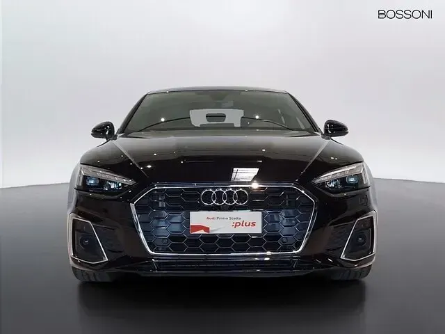 Usata Audi A5 Sportback S-Line 204 CV (150 kW) 2023 Nero mythos metallizzato Utilitaria