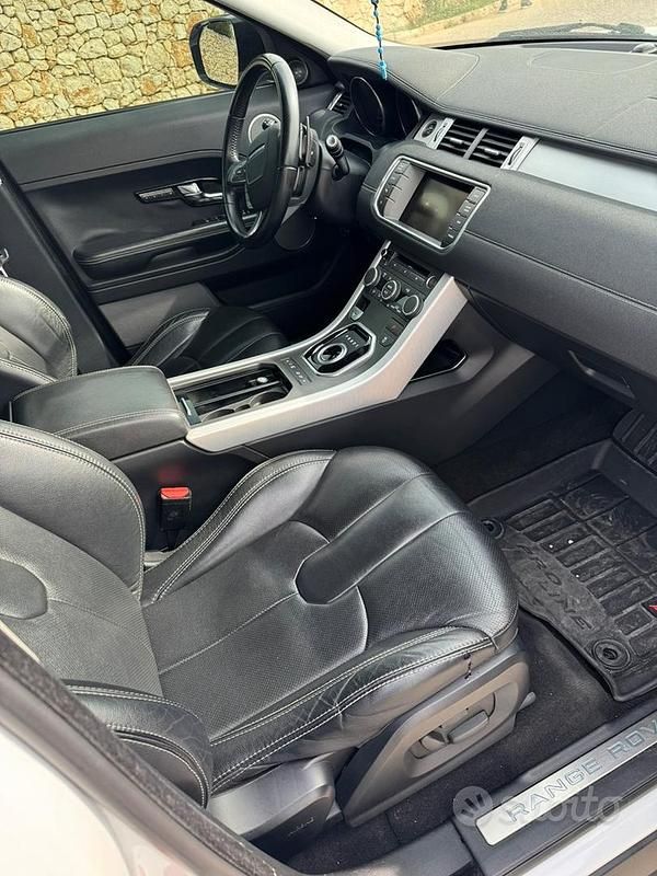 Usata Land Rover Range Rover evoque 150 CV (110 kW) 2013 Bianco SUV