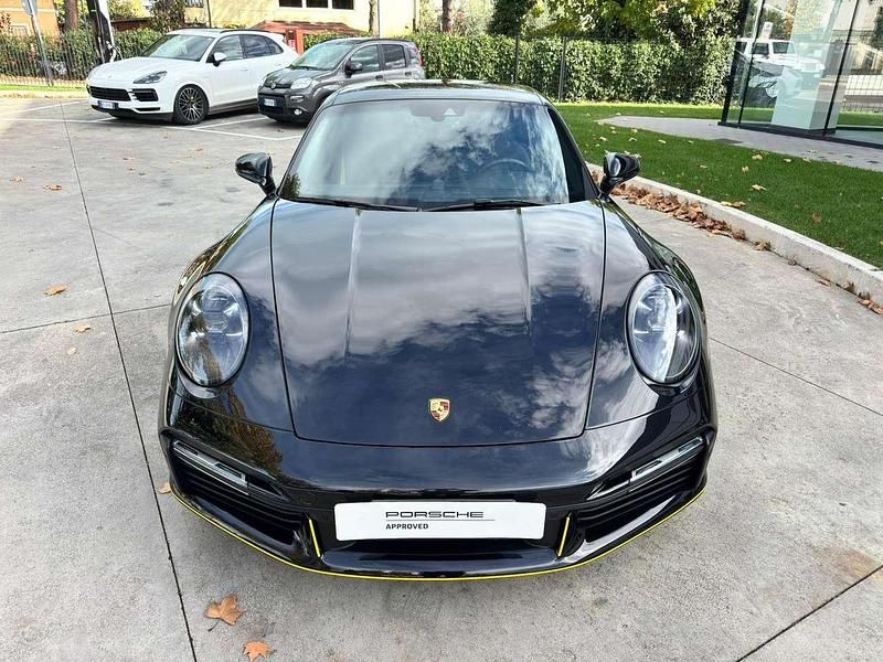 Usata Porsche 992 650 CV (478 kW) 2020 Nero jet metallizzato Coupé