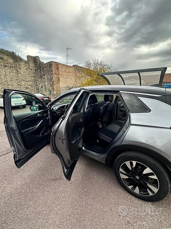 Usata Opel Grandland X 130 CV (95 kW) 2020 Grigio SUV