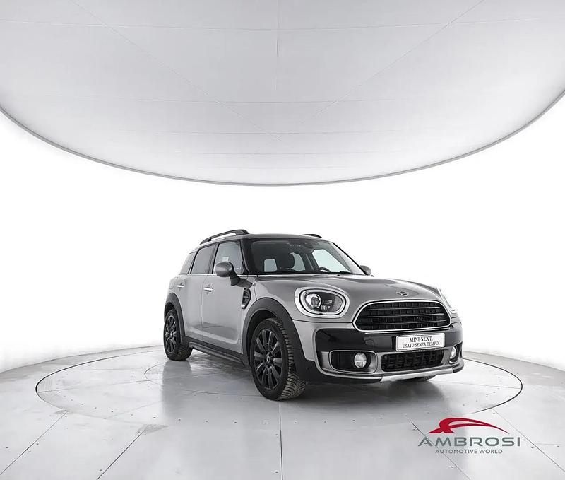 Usata Mini One Countryman 102 CV (75 kW) 2019 Argento SUV