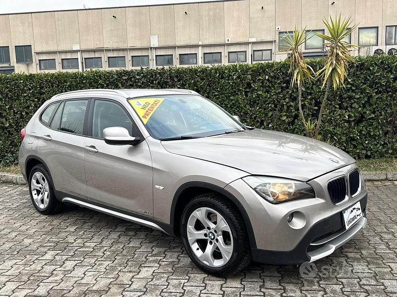 Usata BMW X1 143 CV (105 kW) 2011 Grigio SUV