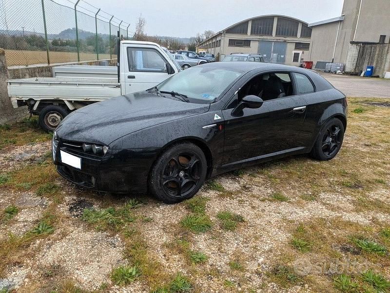 Usata Alfa Romeo Brera 200 CV (147 kW) 2006 Nero Coupé