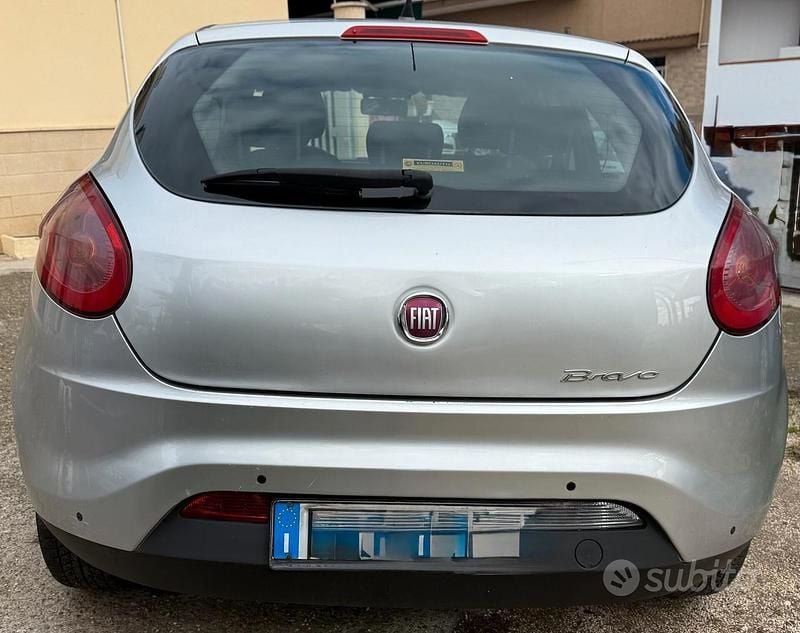 Usata Fiat Bravo Business 105 CV (77 kW) 2013 Grigio Utilitaria