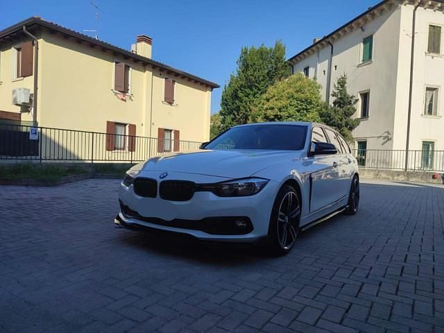 Usata BMW 318 Advantage 150 CV (110 kW) 2017 Bianco Station wagon