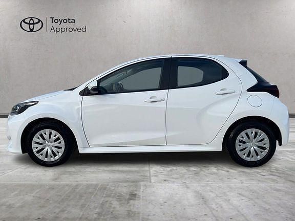 Usata Toyota Yaris Active 72 CV (52 kW) 2023 Bianco Utilitaria
