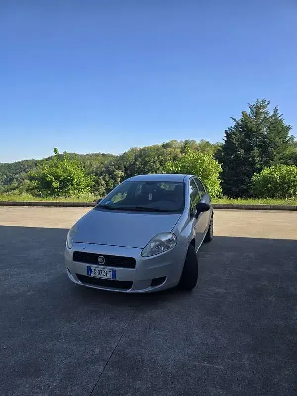 Usata Fiat Punto 60 CV (44 kW) 2003 Utilitaria