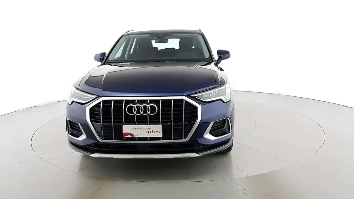Usata Audi Q3 Advanced 150 CV (110 kW) 2023 Blu navarra met SUV
