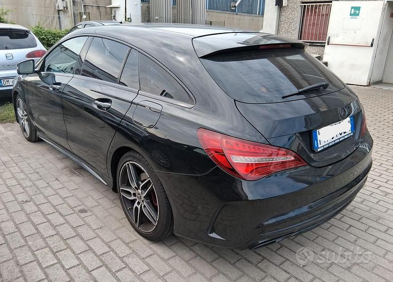 Usata Mercedes CLA200 2017 Nero Station wagon