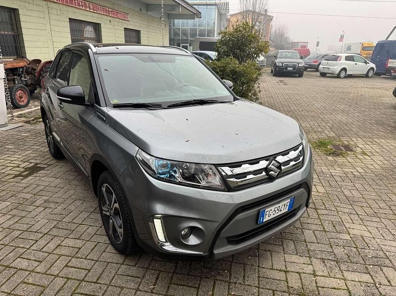Usata Suzuki Vitara 120 CV (88 kW) 2017 Grigio SUV