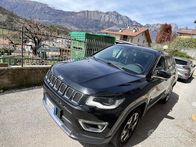 Usata Jeep Compass Limited 120 CV (88 kW) 2019 Nero SUV