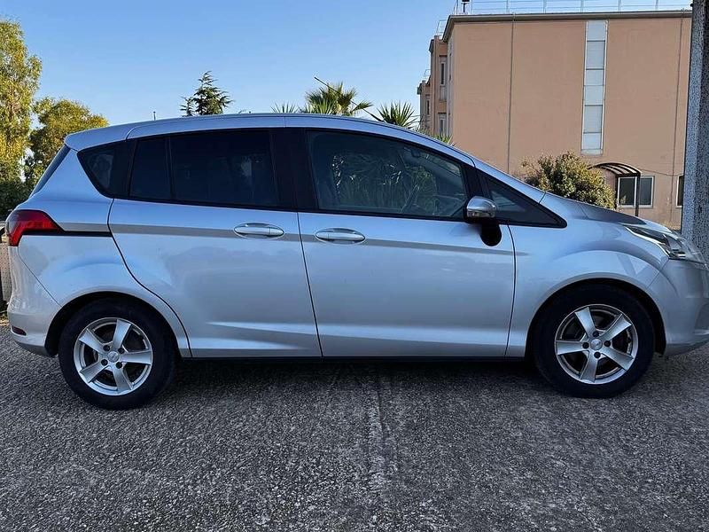 Usata Ford B-MAX 95 CV (69 kW) 2015 Argento Monovolume