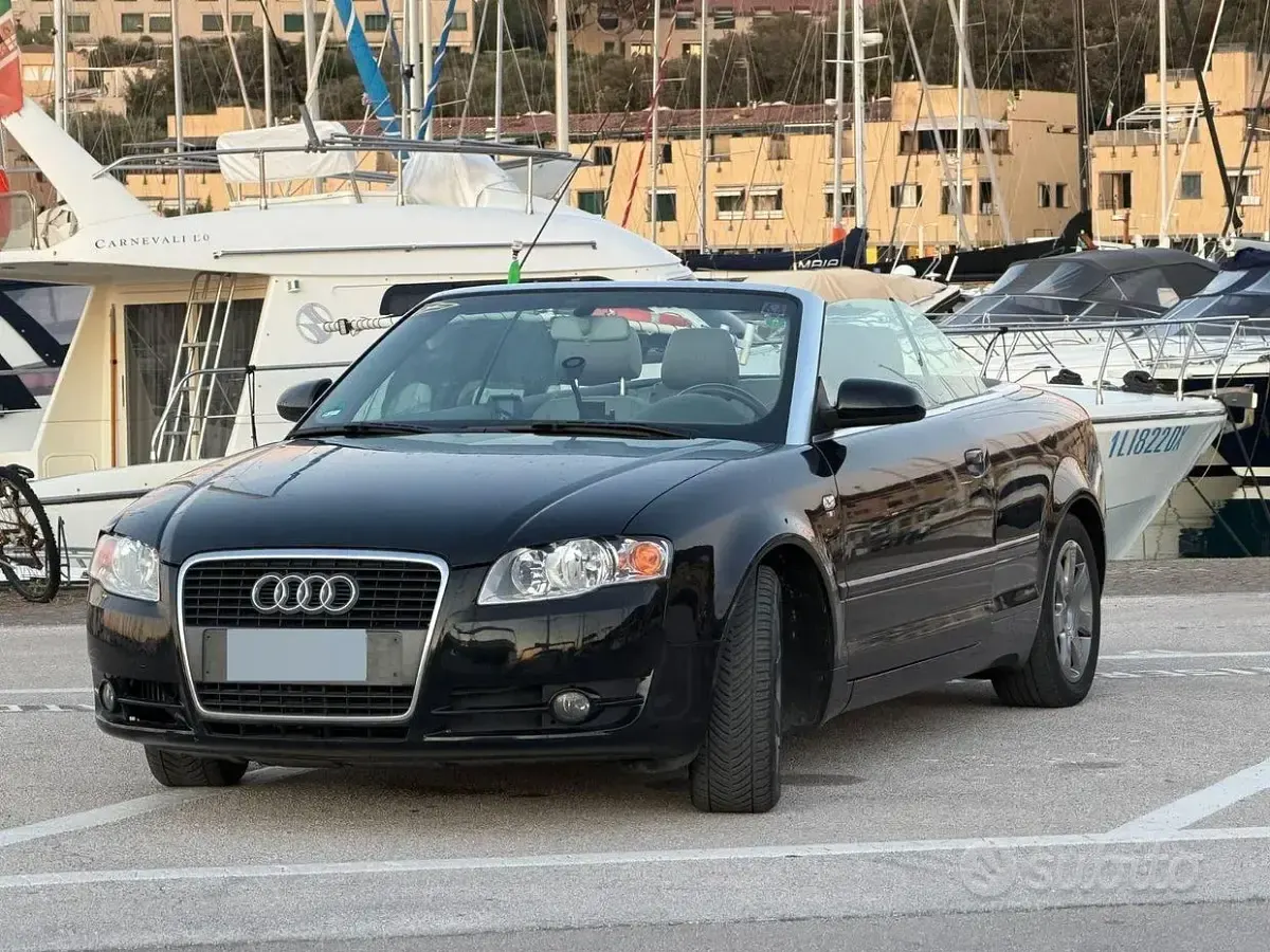 Usata Audi Cabriolet 200 CV (147 kW) 2026 Nero Cabrio