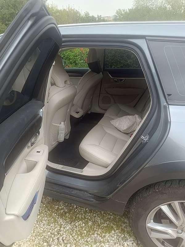 Usata Volvo V90 CC Business Edition 190 CV (139 kW) 2019 Station wagon