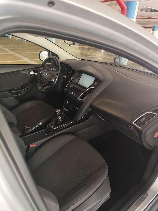 Usata Ford Focus Business Edition 120 CV (88 kW) 2015 Station wagon