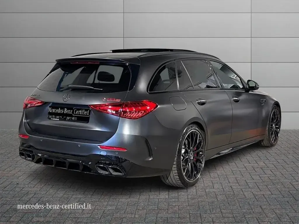 Begagnad Mercedes S63 AMG Premium Plus 476 HK (350 kW) 2024 Grå Kombi
