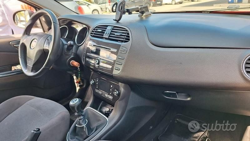 Usata Fiat Bravo 90 CV (66 kW) 2010 Rosso Utilitaria