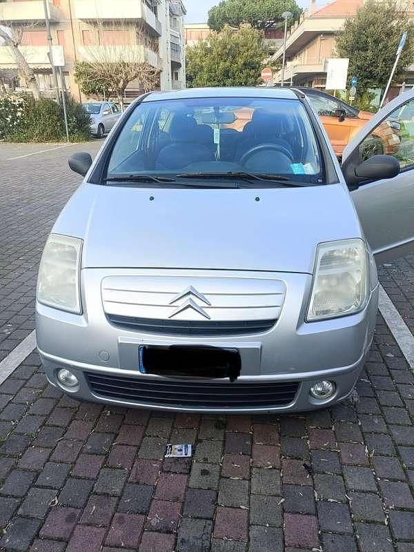 Usata Citroën C2 60 CV (44 kW) 2007 Argento Utilitaria