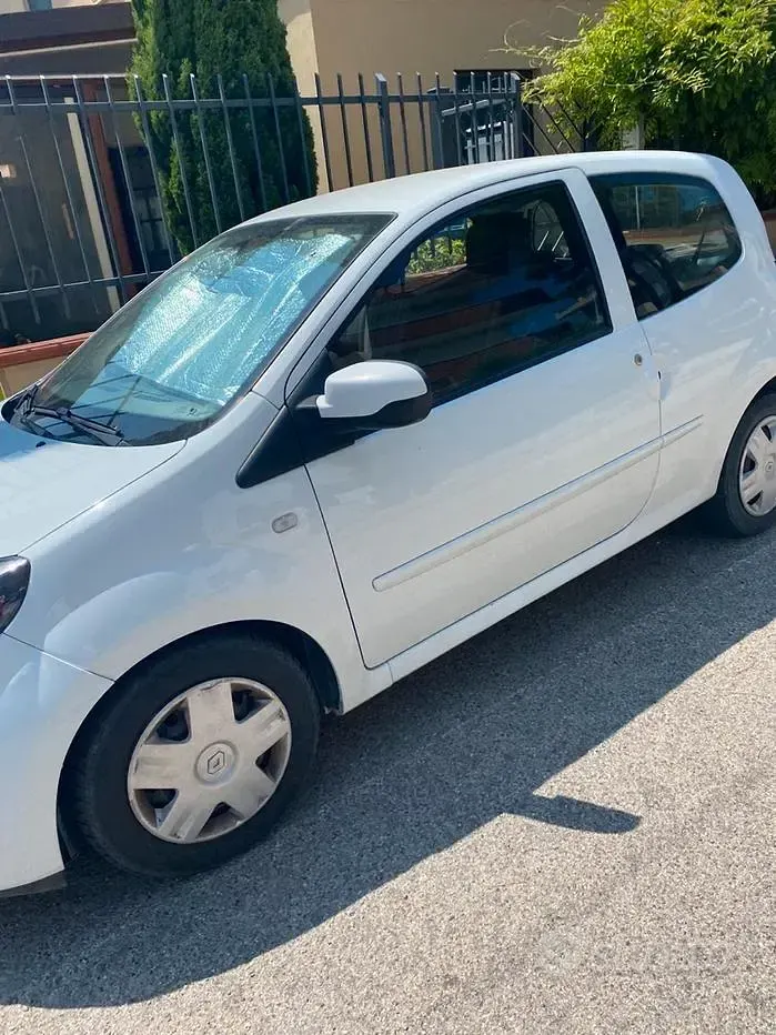 Usata Renault Twingo 75 CV (55 kW) 2012 Bianco Utilitaria