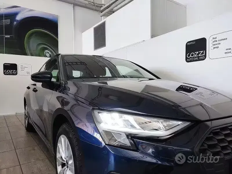 Usata Audi A3 Business 150 CV (110 kW) 2022 Blu Berlina
