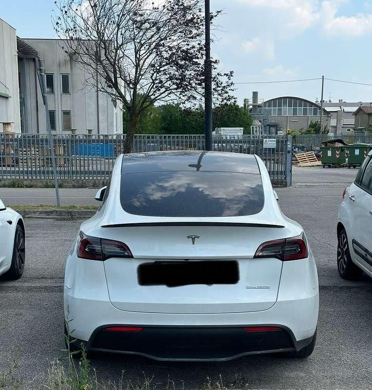 Usata Tesla Model Y Performance 155 kW (211 CV) 2023 SUV