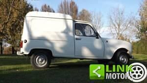 Usata Renault R4 34 CV (25 kW) 1982 Bianco Station wagon