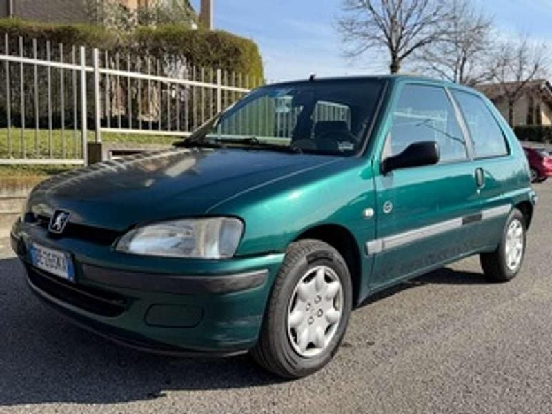 Usata Peugeot 106 60 CV (44 kW) 1999 Verde Utilitaria