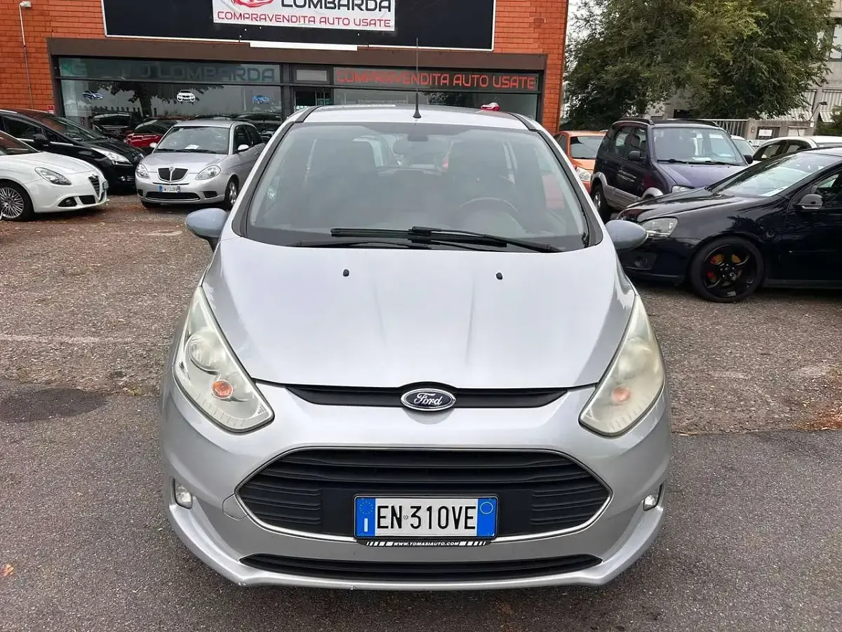 Usata Ford B-MAX Titanium 101 CV (74 kW) 2012 Grigio Monovolume