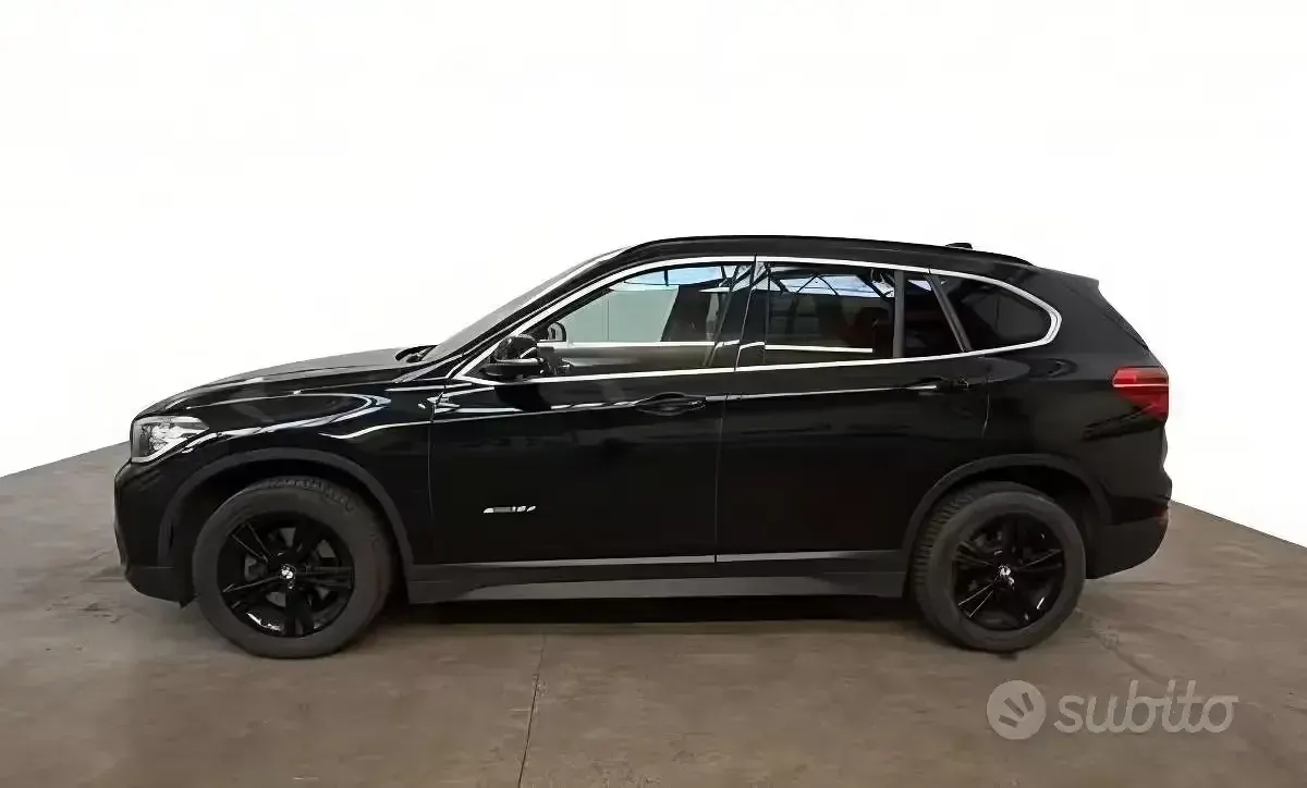 Usado BMW X1 Advantage 111 HP (81 kW) 2018 SUV