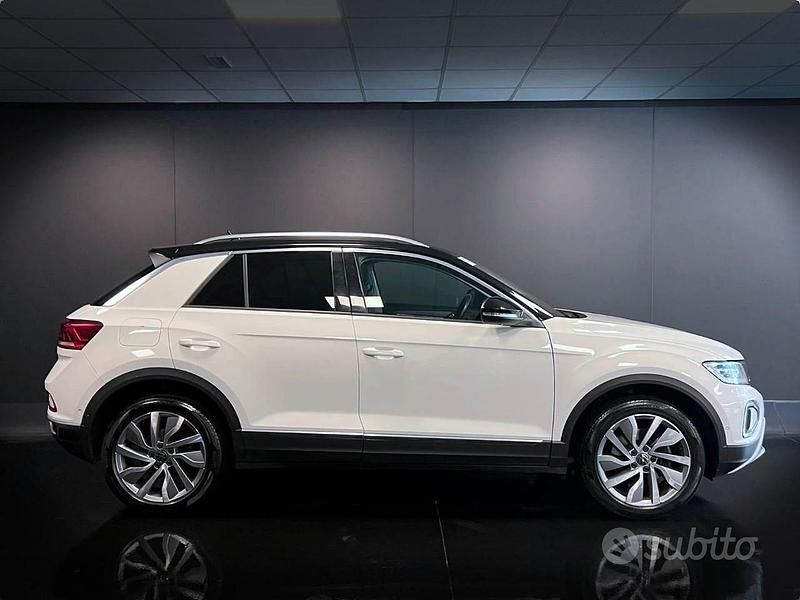 Usata VW T-Roc Style 150 CV (110 kW) 2023 Bianco SUV