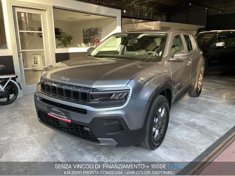 Grigio Nuova 2025 Jeep Avenger Longitude SUV | 21.900 € (Buon prezzo) - Immagine 1/4