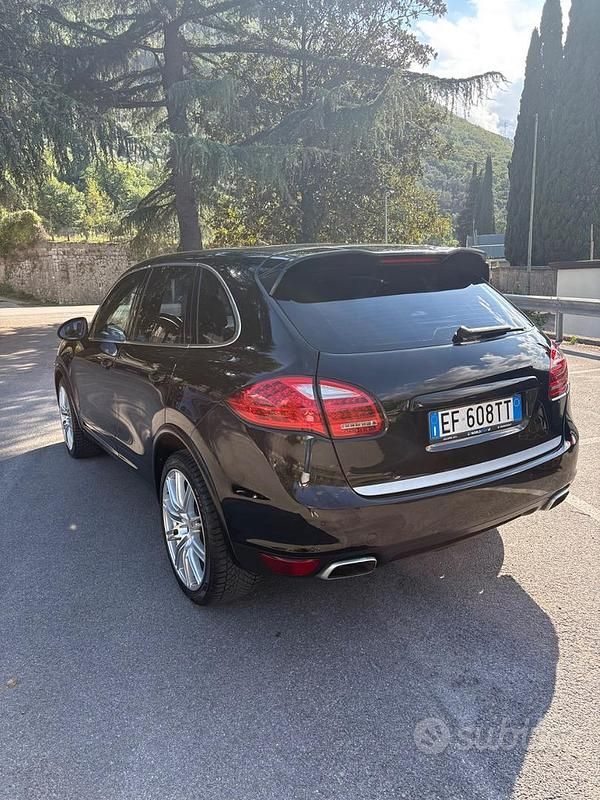 Usata Porsche Cayenne 2011 SUV