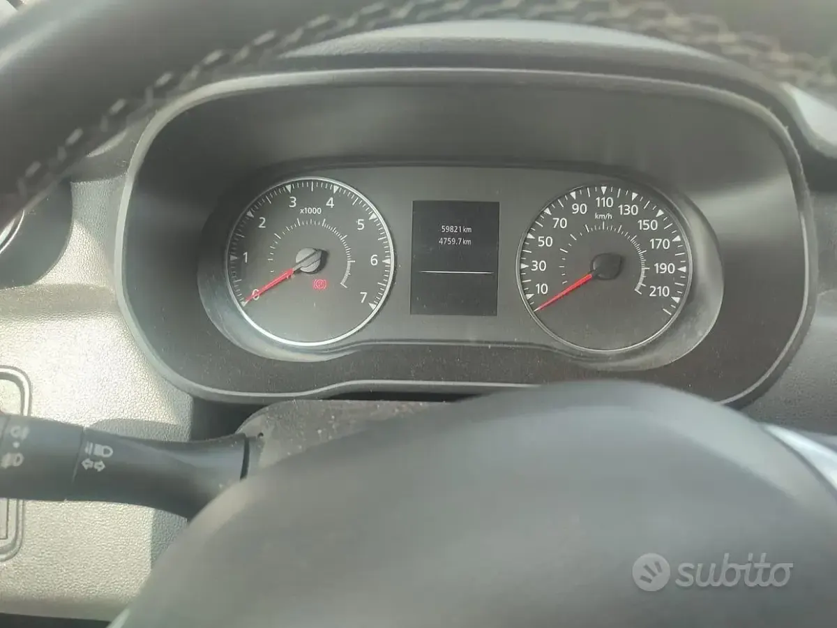 Usata Dacia Duster 101 CV (74 kW) 2021 Grigio SUV