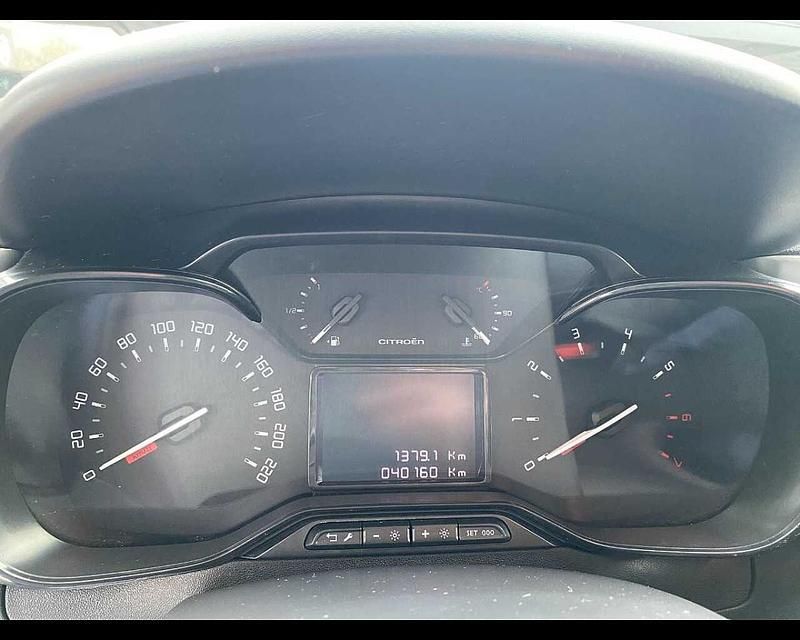 Usata Citroën C3 Feel 83 CV (61 kW) 2021 Argento Utilitaria