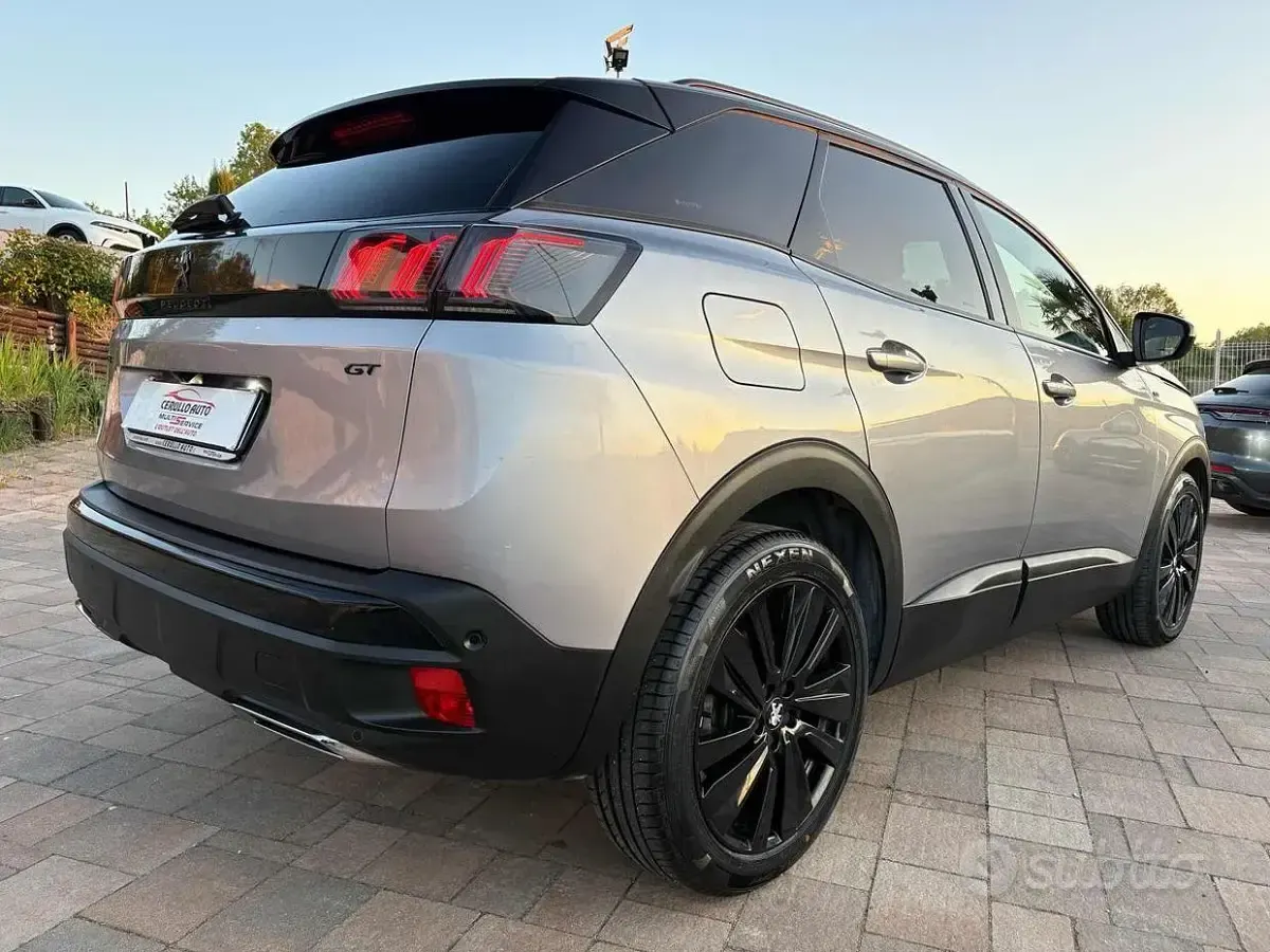 Usata Peugeot 3008 GT 131 CV (96 kW) 2022 Grigio SUV