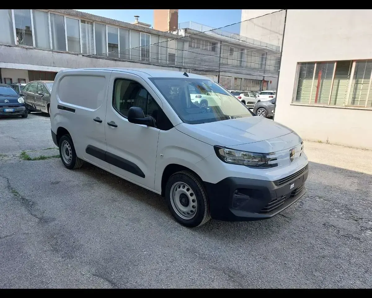 Nuova Peugeot Partner 131 CV (96 kW) 2026 Bianco Monovolume