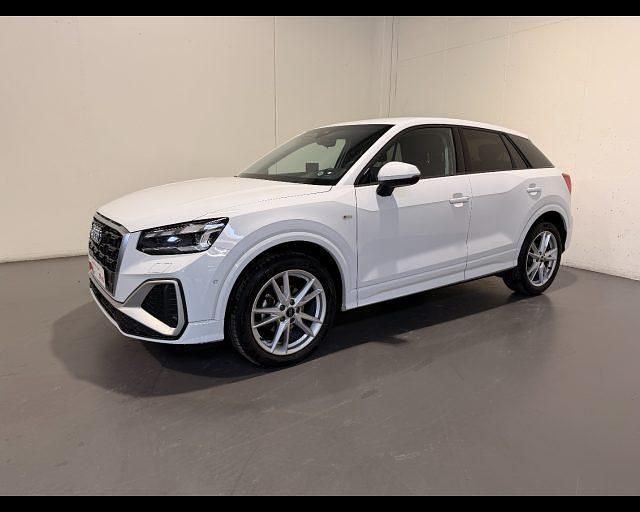 Usata Audi Q2 S-Line 150 CV (110 kW) 2025 Bianco ghiacciaio metallizzato SUV