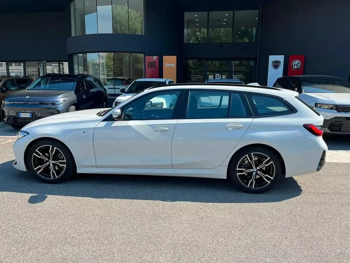 Usata BMW 318 M Sport 150 CV (110 kW) 2025 Station wagon
