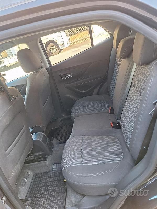 Usata Opel Mokka 115 CV (84 kW) 2014 Nero SUV