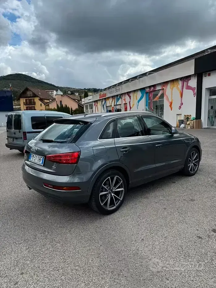 Usata Audi Q3 Business 150 CV (110 kW) 2018 Grigio SUV